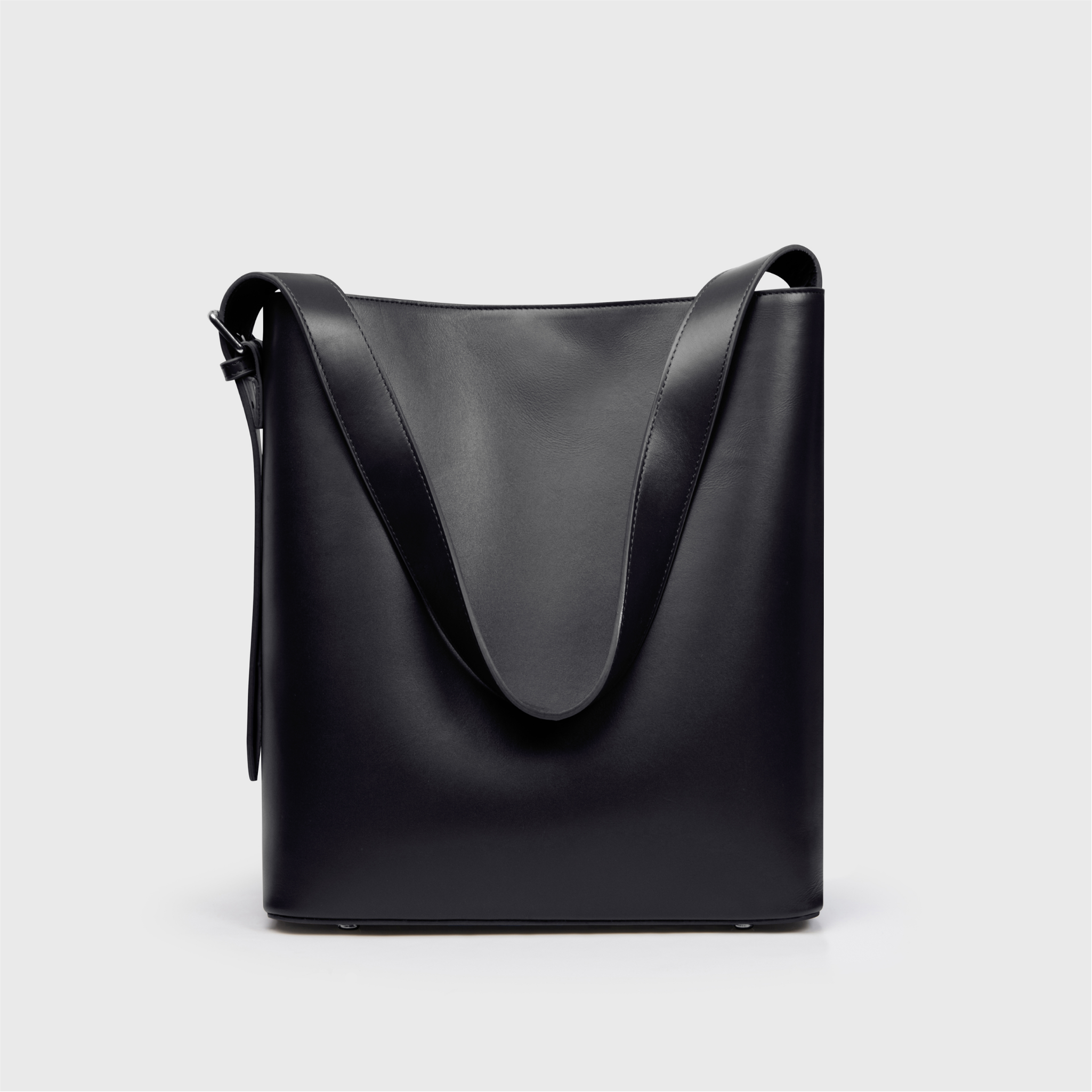 Noa Black Leather Tote