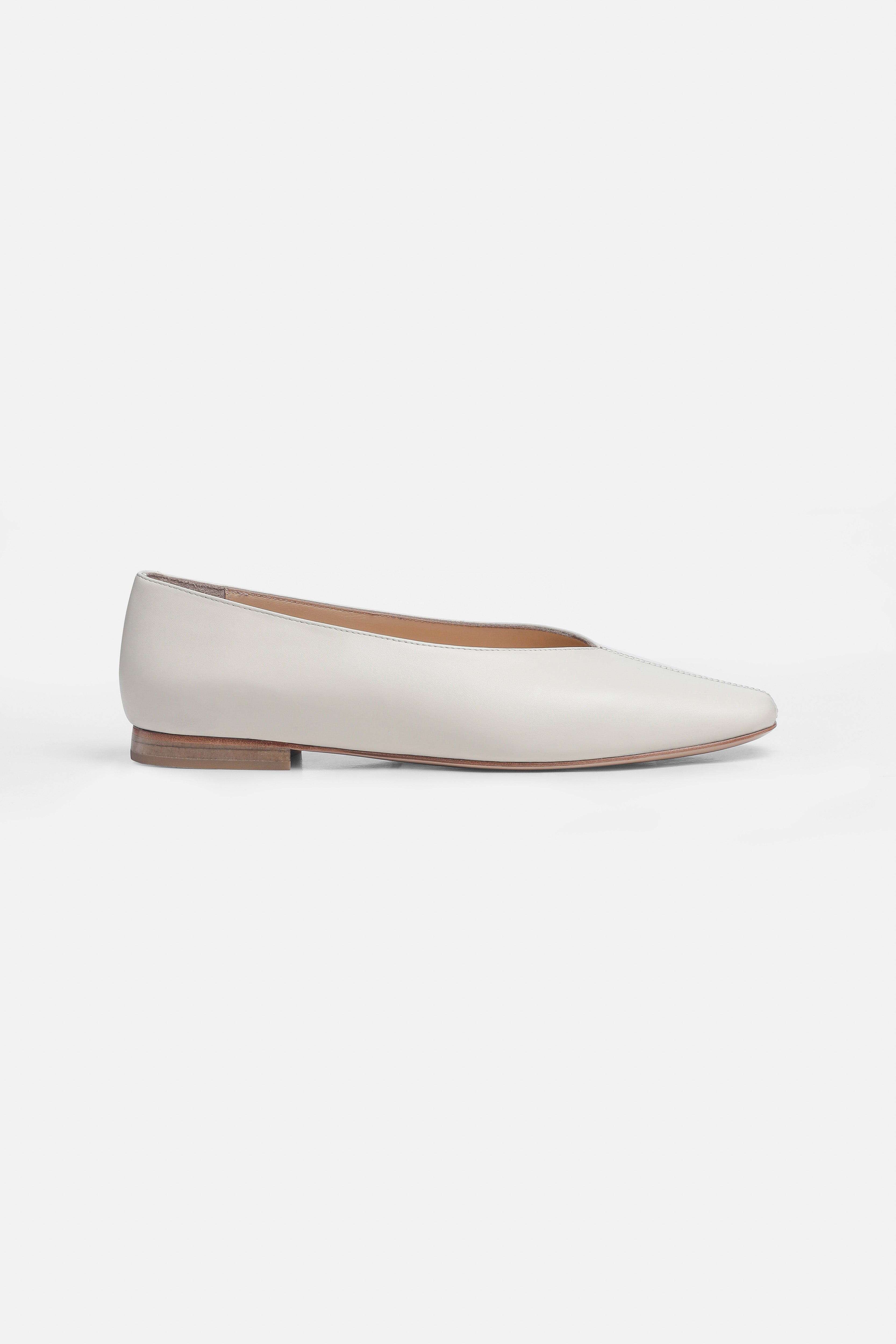 Zoe Vanilla Leather Ballerinas
