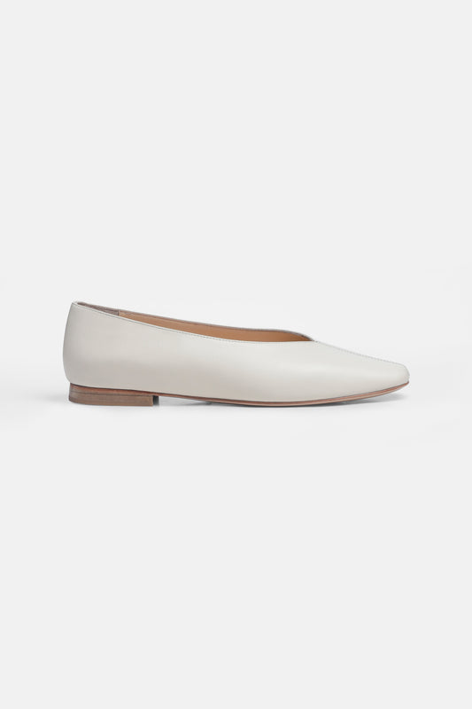 Zoe Vanilla Leather Ballerinas