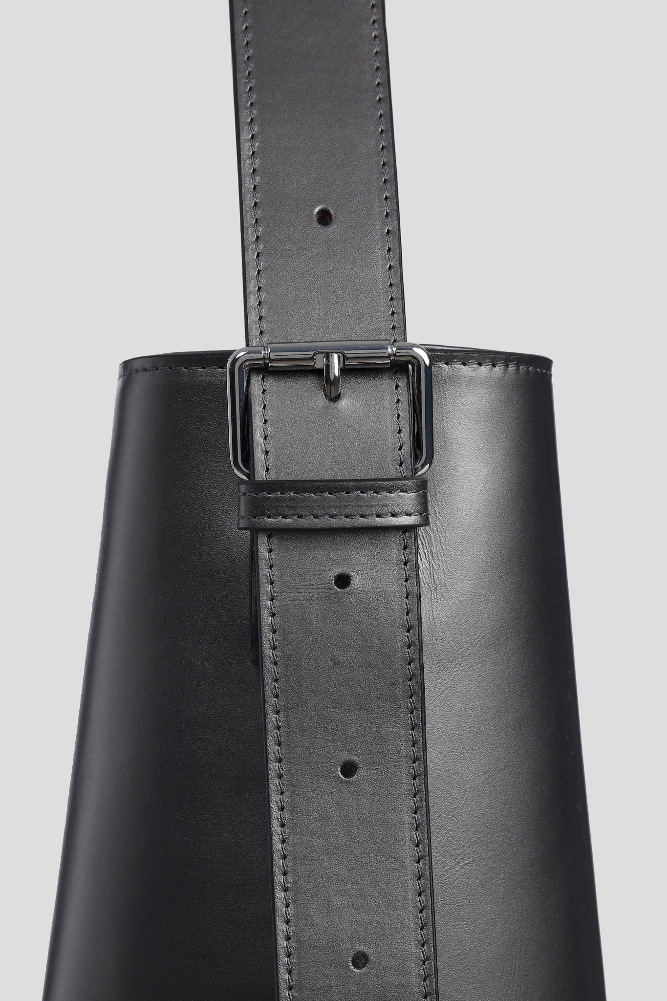 Noa Tote Silver