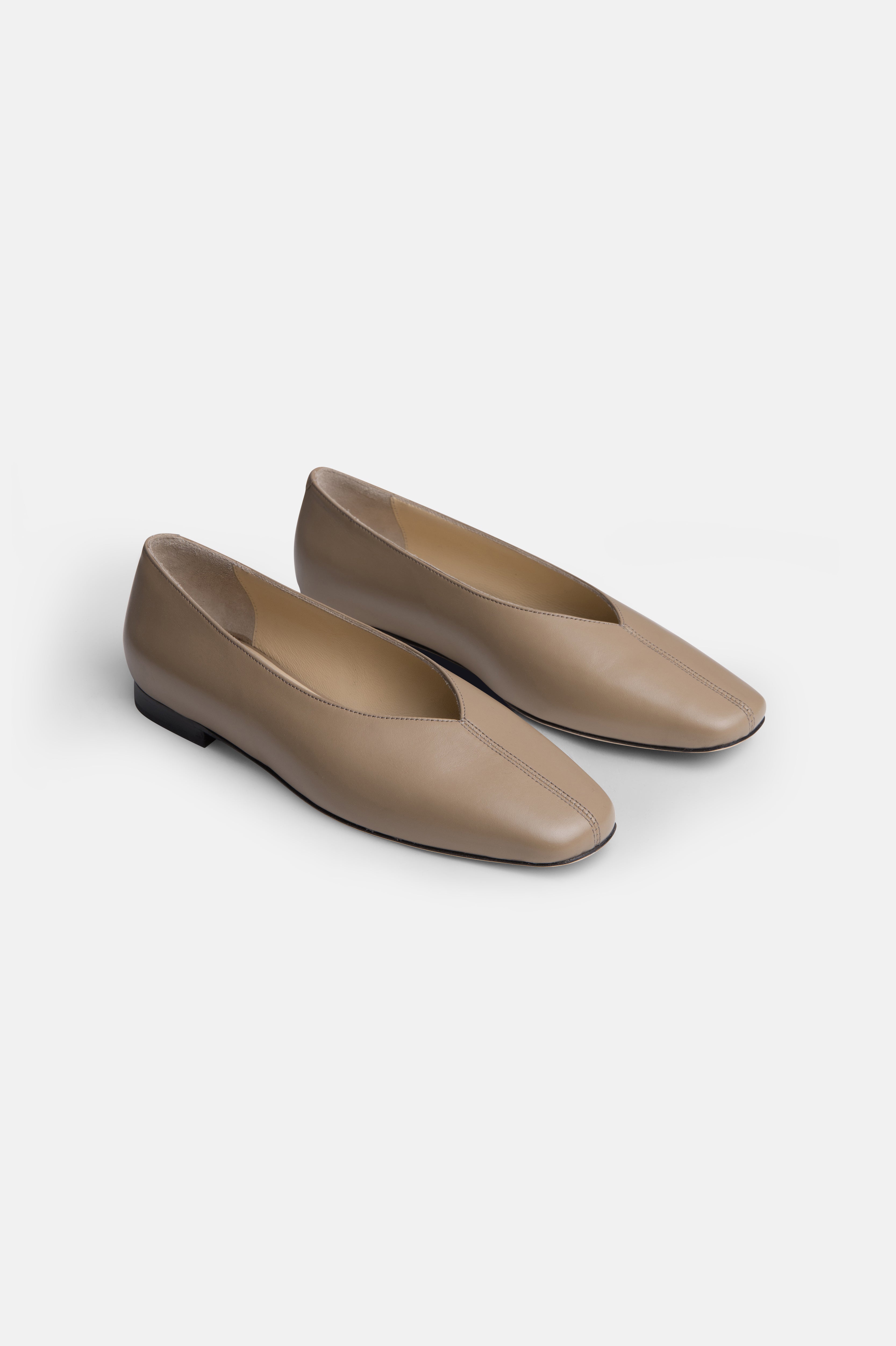 Pre Order Zoe Taupe
