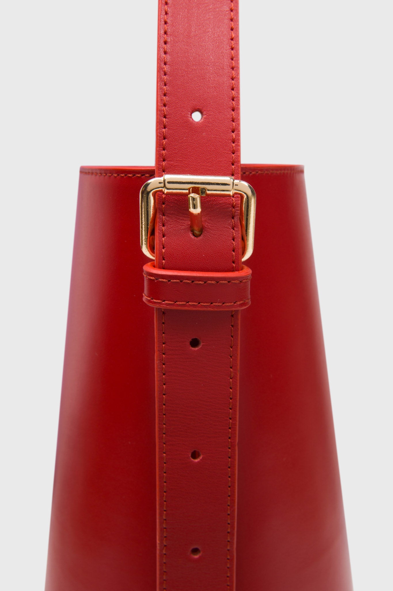 Petite Noa Red