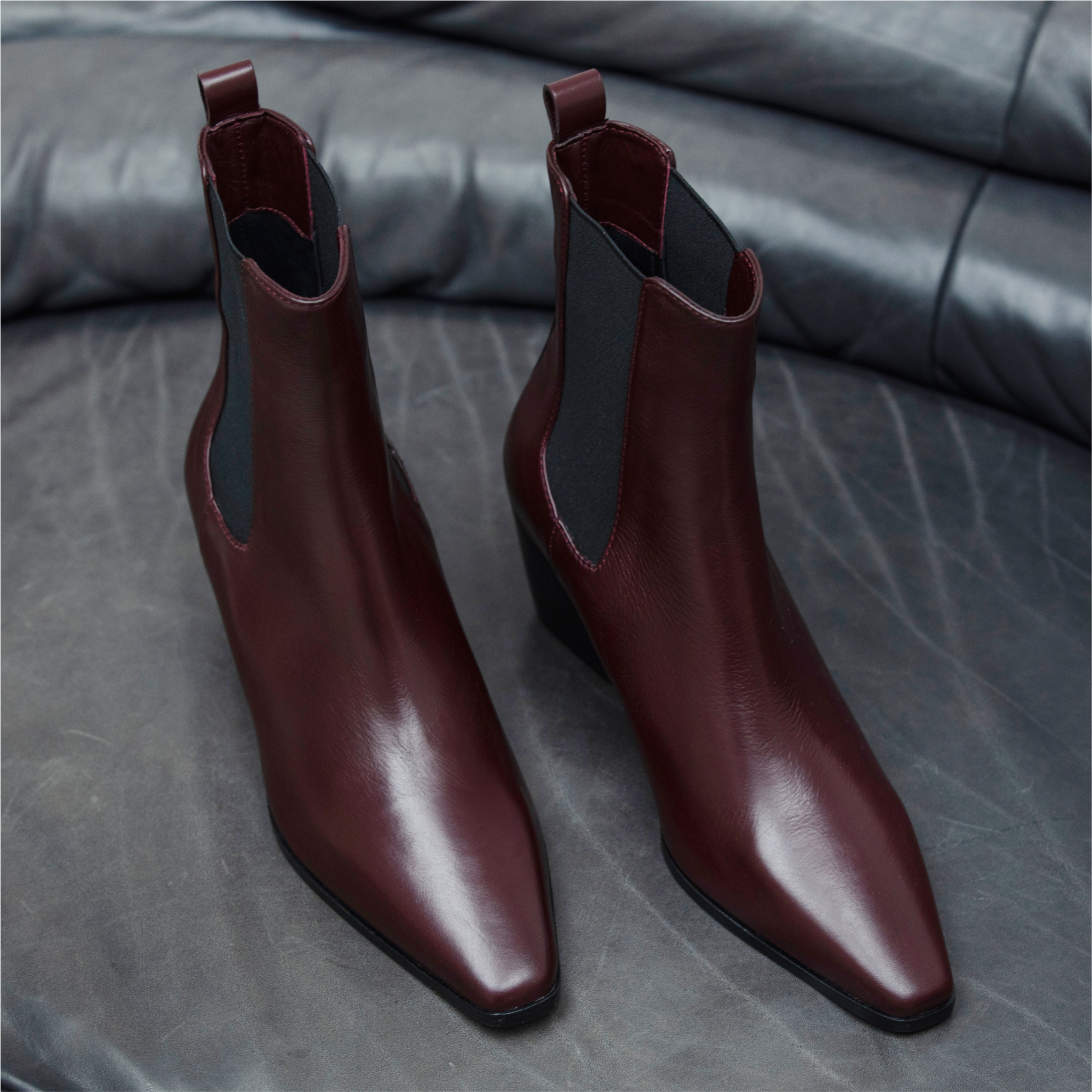 Margo Burgundy Chelsea