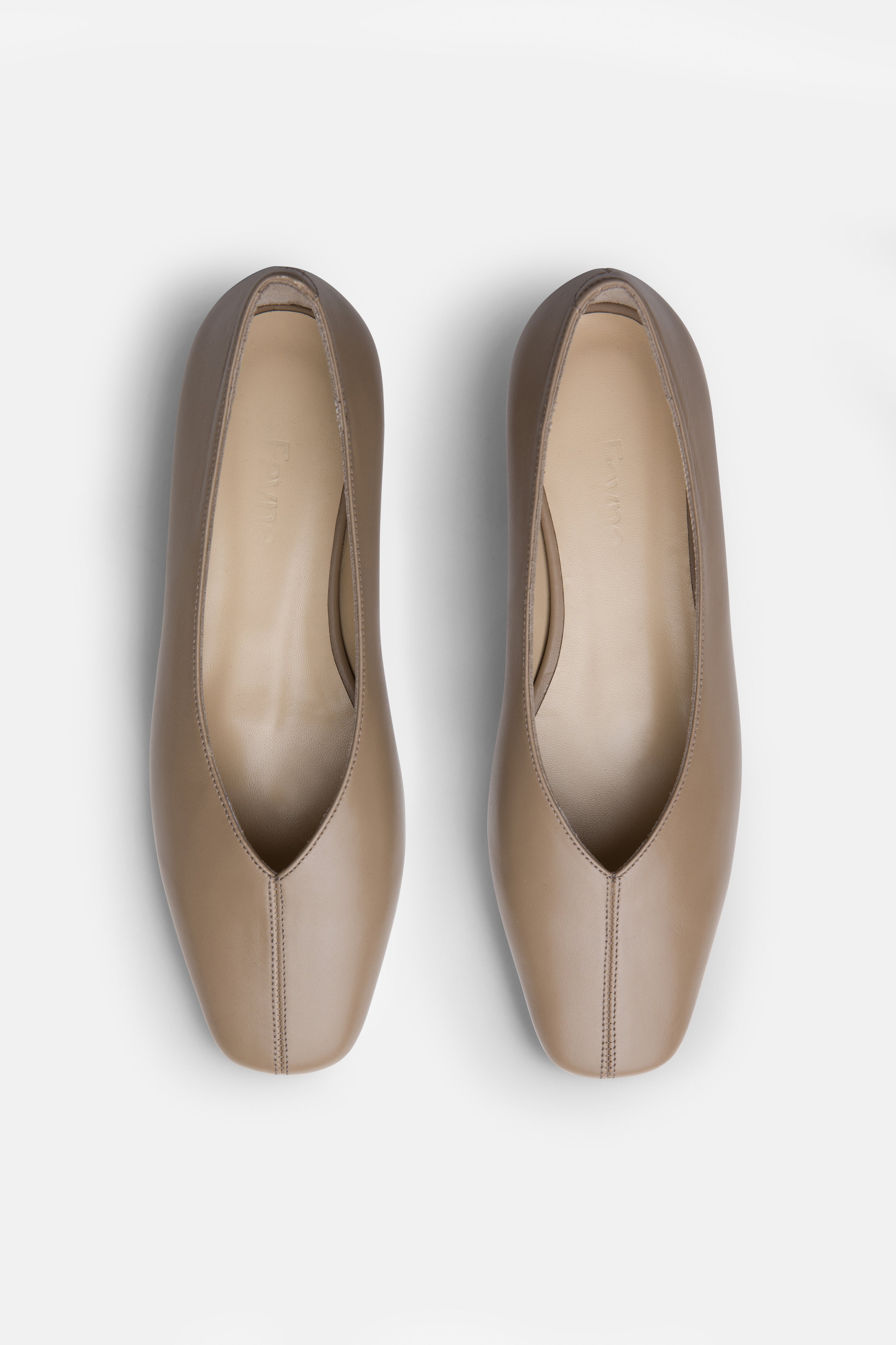 Pre Order Zoe Taupe